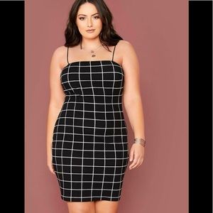 Grid print- wiggle dress  - black & white - SHEIN- stretch knit